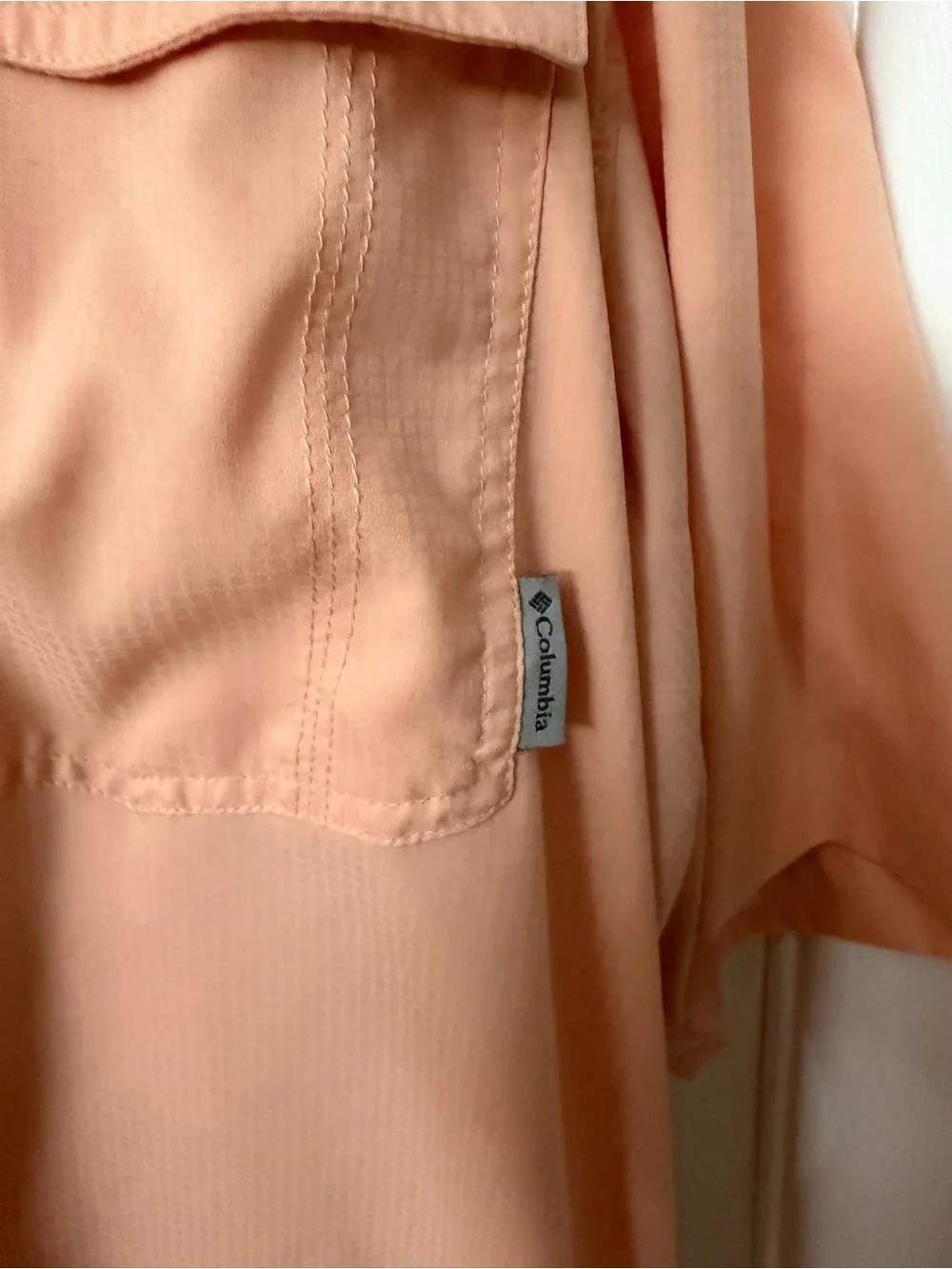 Men's Columbia Fishing/sport short sleeve shirt